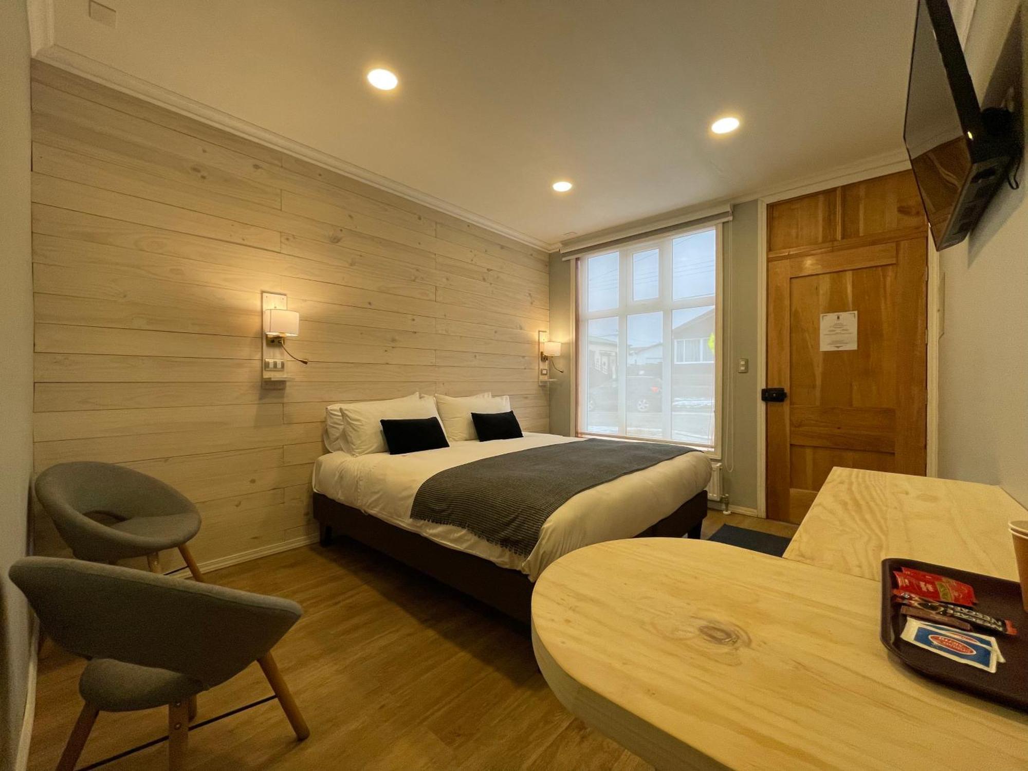 Hostal Boutique Puerta Roja Punta Arenas Extérieur photo