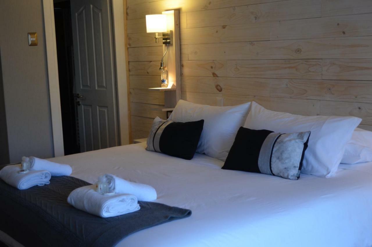 Hostal Boutique Puerta Roja Punta Arenas Extérieur photo