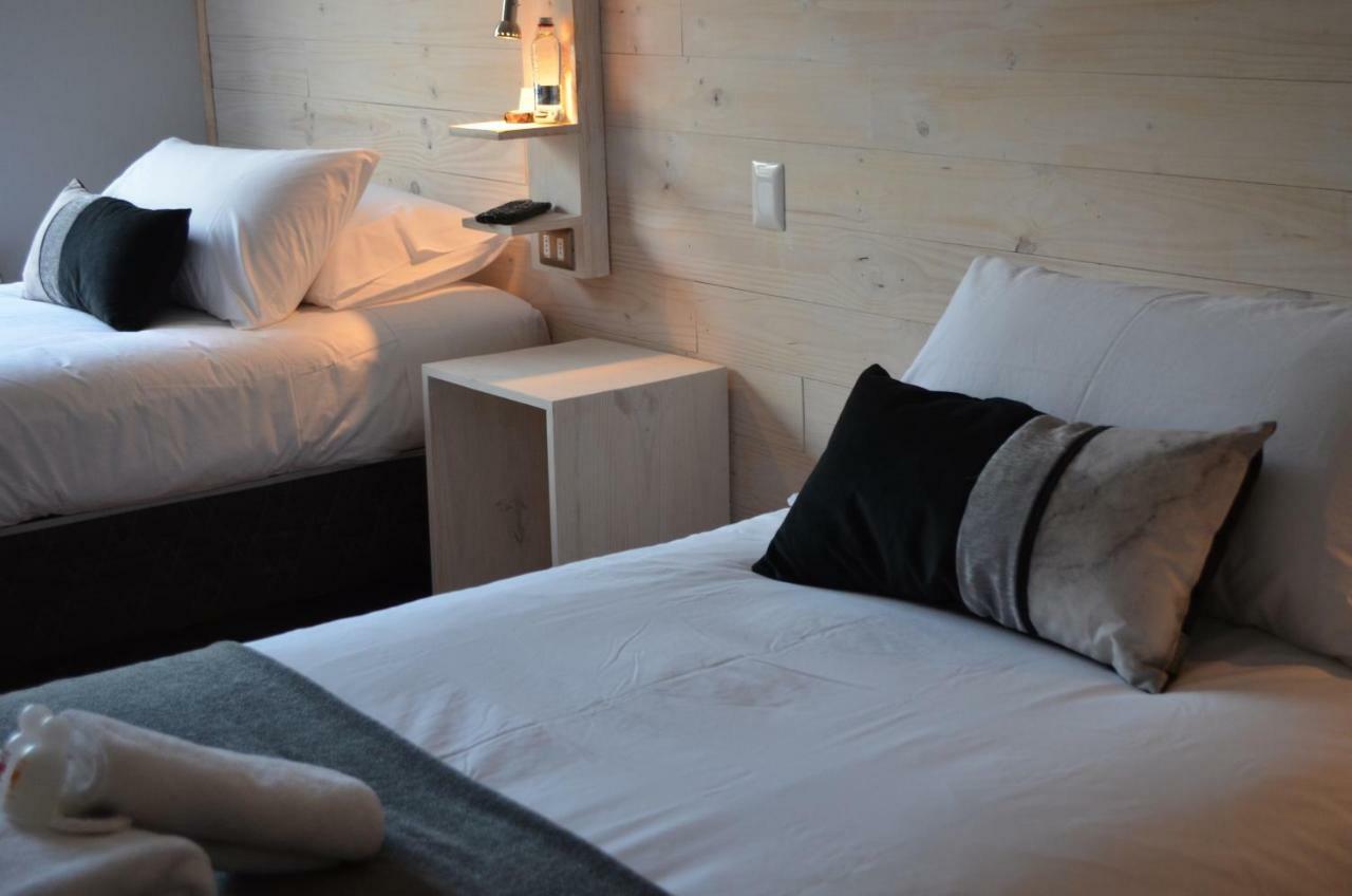 Hostal Boutique Puerta Roja Punta Arenas Extérieur photo