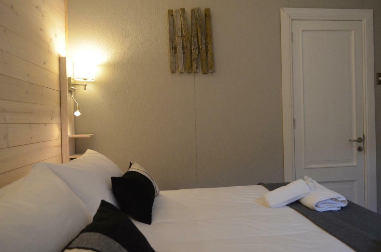 Hostal Boutique Puerta Roja Punta Arenas Extérieur photo
